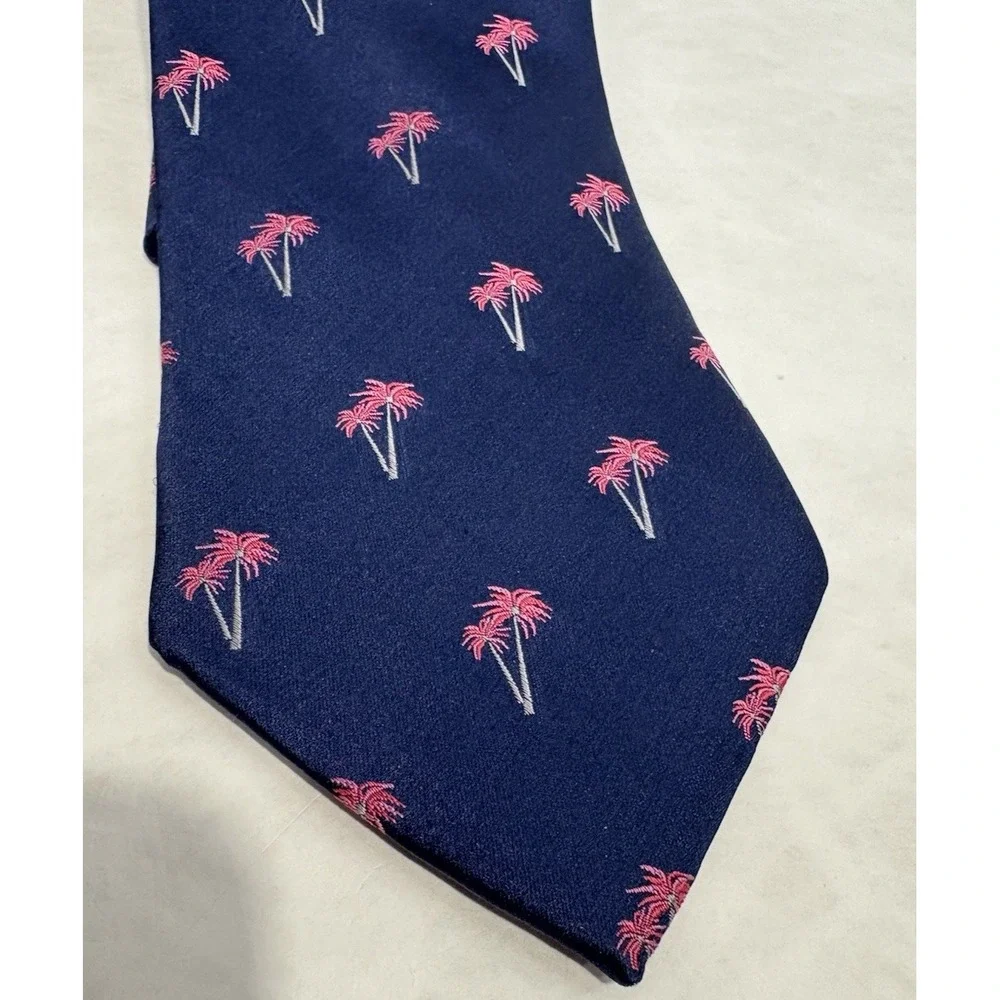 Nicole Miller New York Palm Tree Silk Tie Navy Blue Pink Novelty‎ Necktie Beach